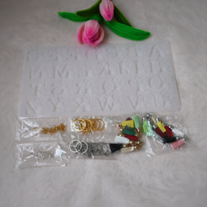 Kit de molde de abecedario de mariposas.